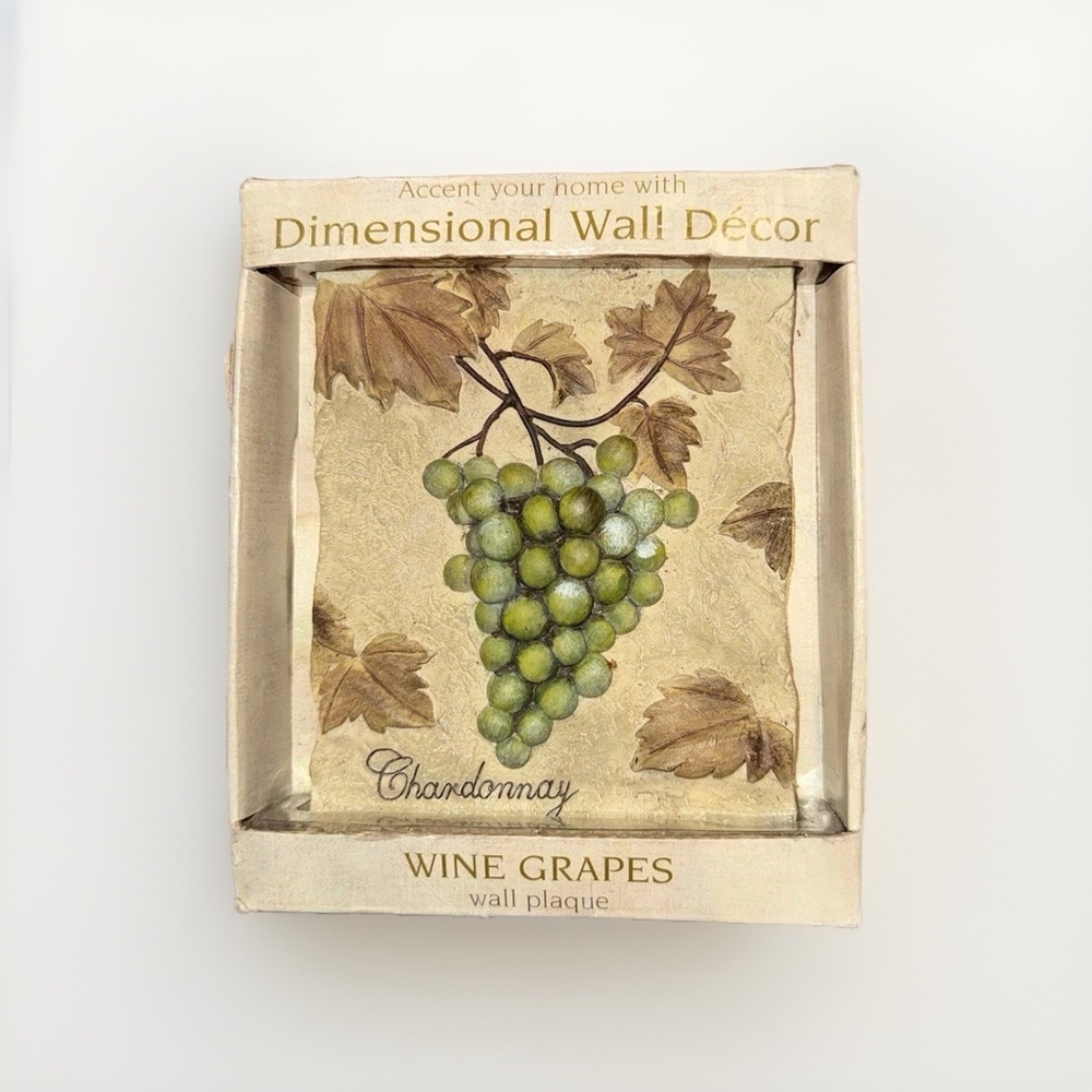 True Colors Chardonnay Wine Grapes Dimensional Wall Decor Plaque New 2003